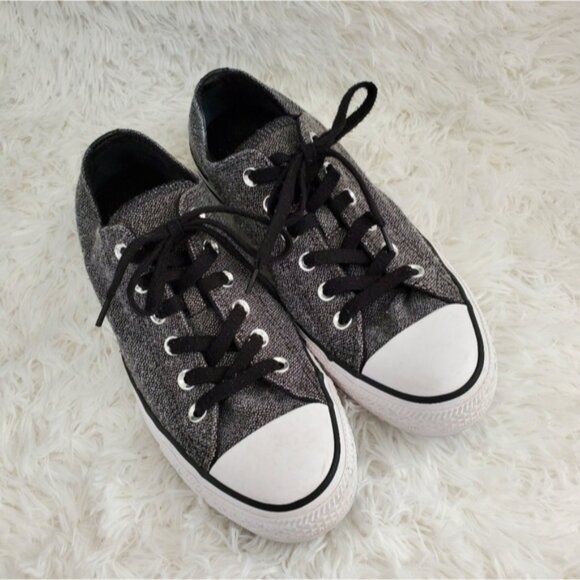 Converse Size 9 Women's Low Tops - Picture 5 of 5